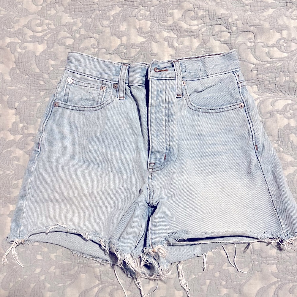 Madewell The Mom Jean Short